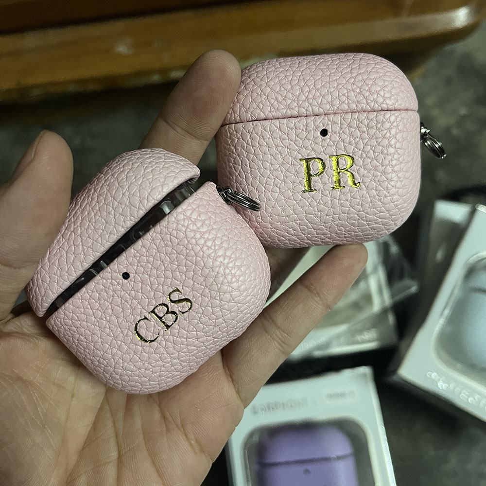 Personalized Initials Letters  - Monogram Keychain Leather reseña y precio