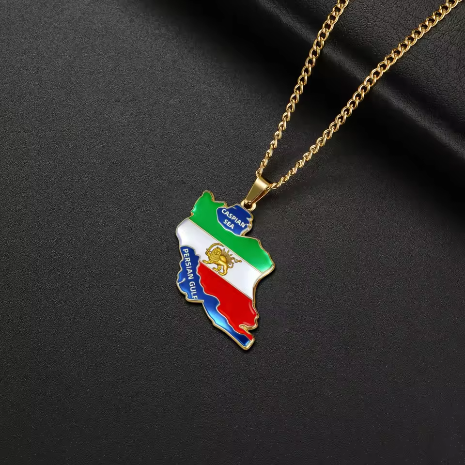 Lucktune Iran Map Pendant Neck - Custom Star Map reseña y precio