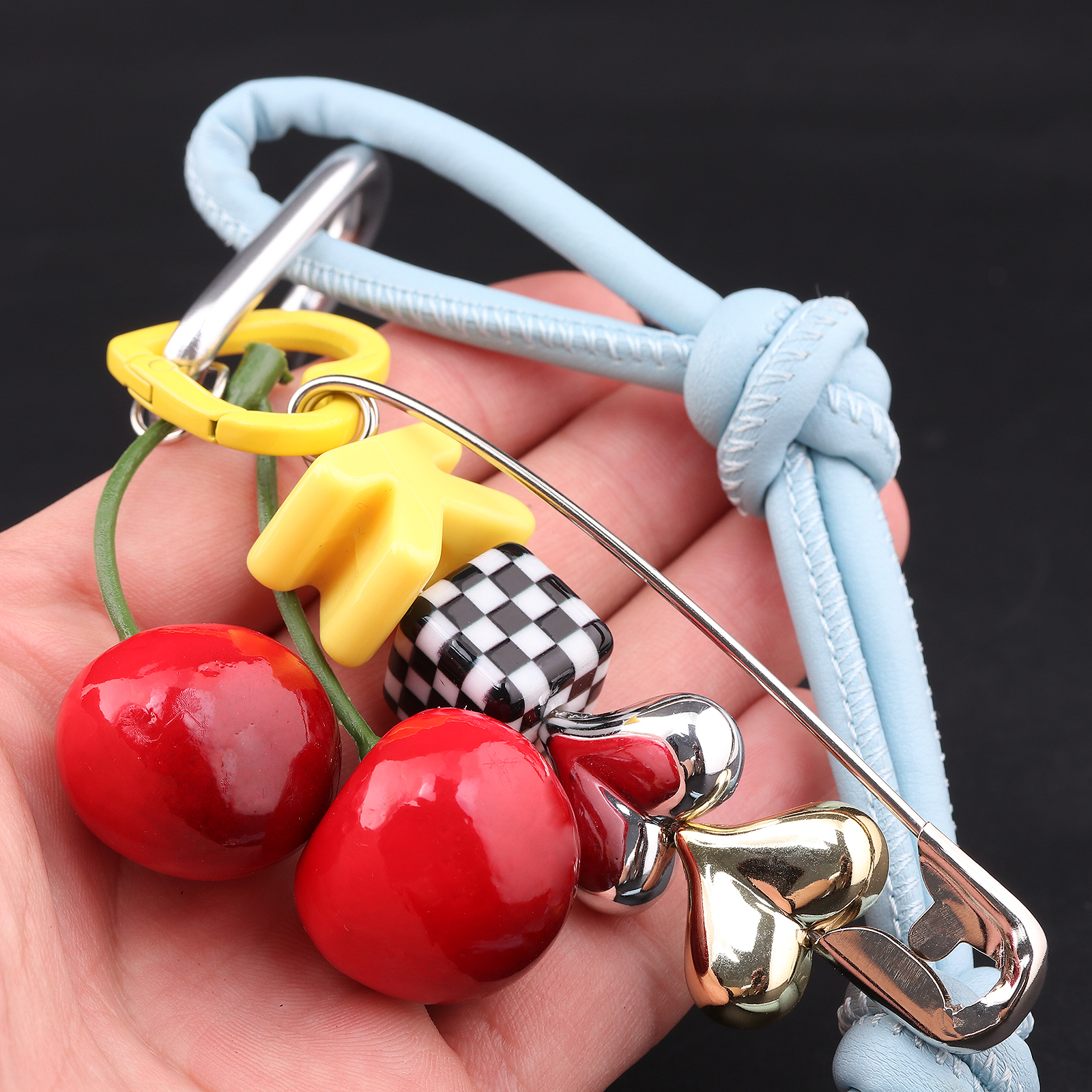 Y2k Cute Cherry Alphabet PU Le - Monogram Keychain Leather reseña y precio