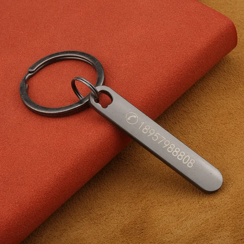 Custom Keychain with Free Engr - Initial Ring Custom reseña y precio