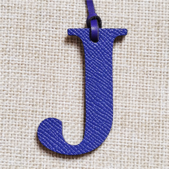 English Letter H I J K L M N A - Monogram Keychain Leather reseña y precio