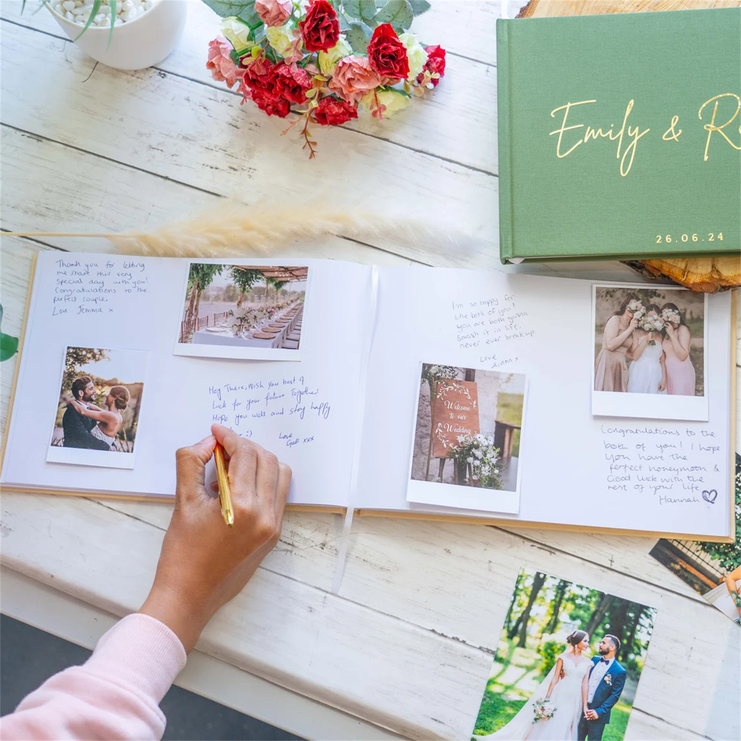 Custom Venue Illustration Wedd - Custom Photo Book reseña y precio
