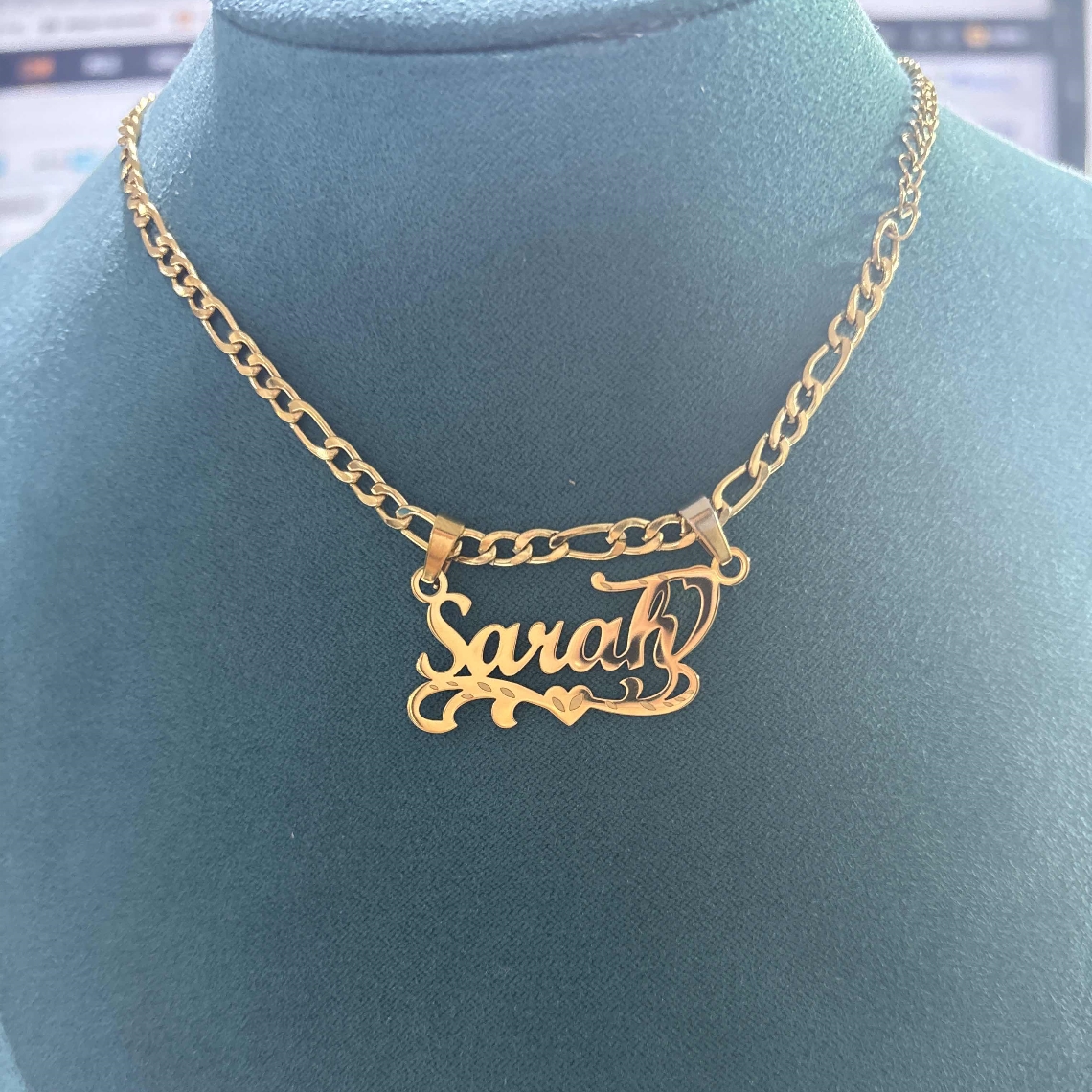 Custom Figaro Chain Heart Name - Name Necklace Custom reseña y precio