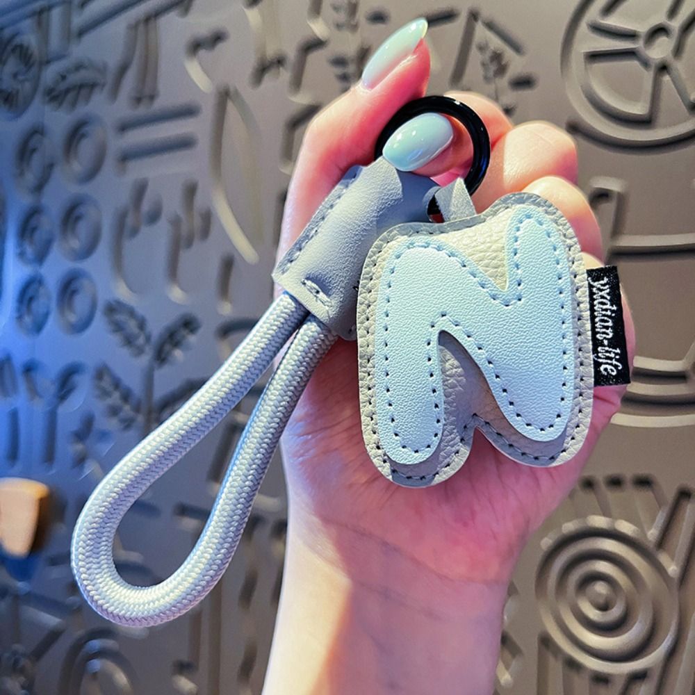 Sweet 26 Letter Keychain PU Le - Monogram Keychain Leather reseña y precio