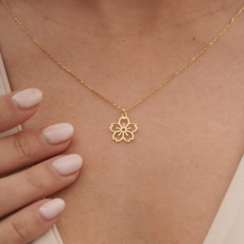 Dainty Sakura Flower Charm Nec - Birth Flower Necklace reseña y precio